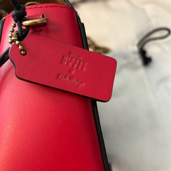Mickey Mouse X Keith Haring Madison shoulder bag 19 - Picture 5 of 10